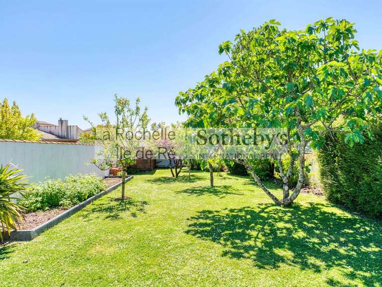 Maison Dompierre-sur-Mer - 5 chambres - 200m²