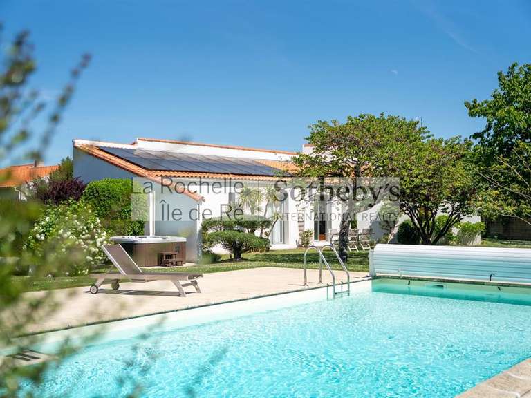 Maison Dompierre-sur-Mer - 5 chambres - 200m²