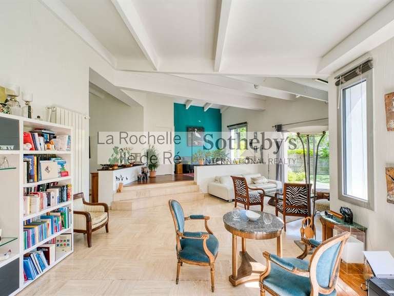 Maison Dompierre-sur-Mer - 5 chambres - 200m²