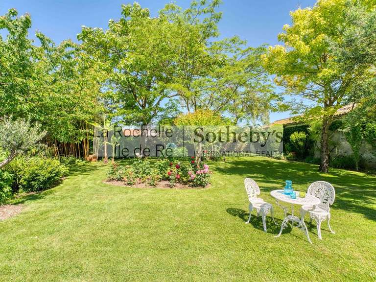 Maison Dompierre-sur-Mer - 5 chambres - 310m²