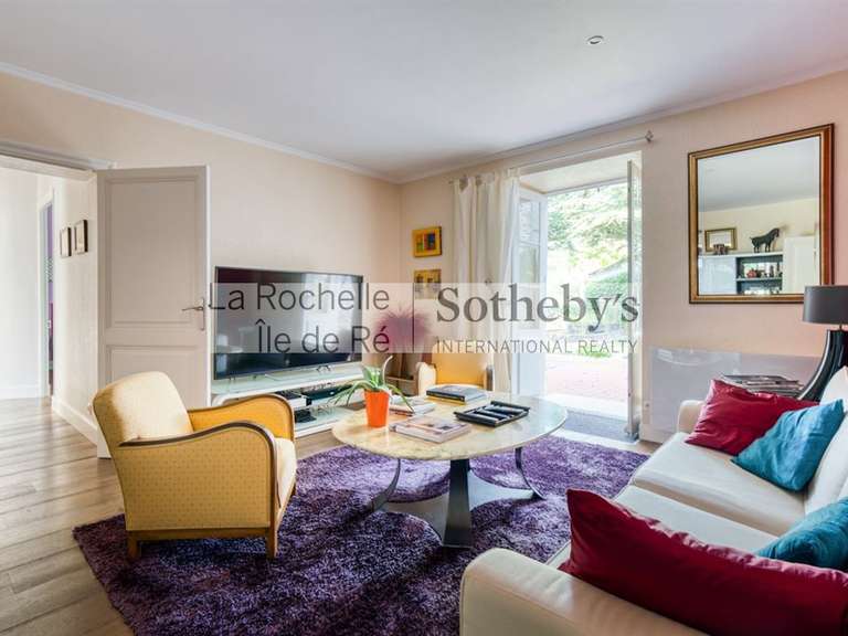 Maison Dompierre-sur-Mer - 5 chambres - 310m²