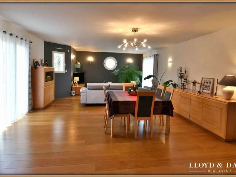 Maison Dompierre-sur-Mer - 4 chambres - 154m²