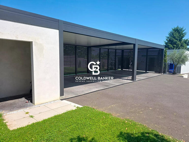 Maison Dompierre-sur-Yon - 5 chambres - 332m²