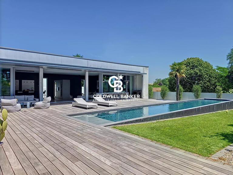 Maison Dompierre-sur-Yon - 5 chambres - 332m²