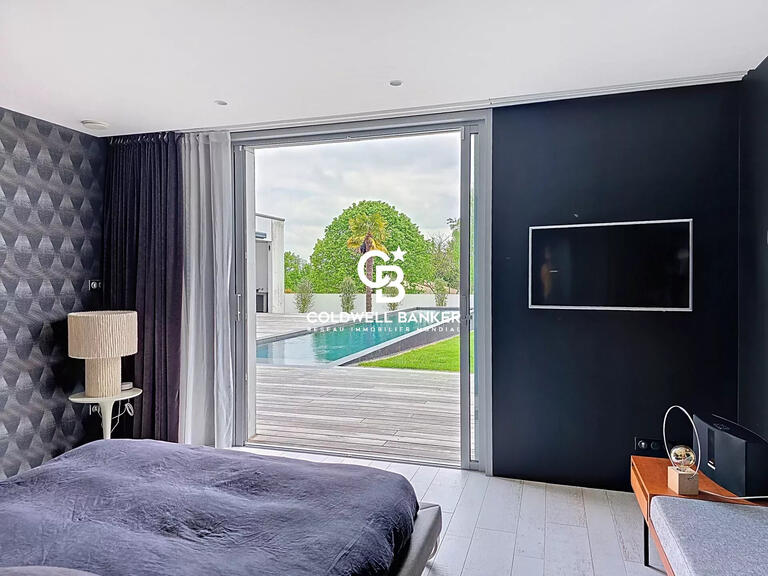 Villa Dompierre-sur-Yon - 5 bedrooms - 332m²