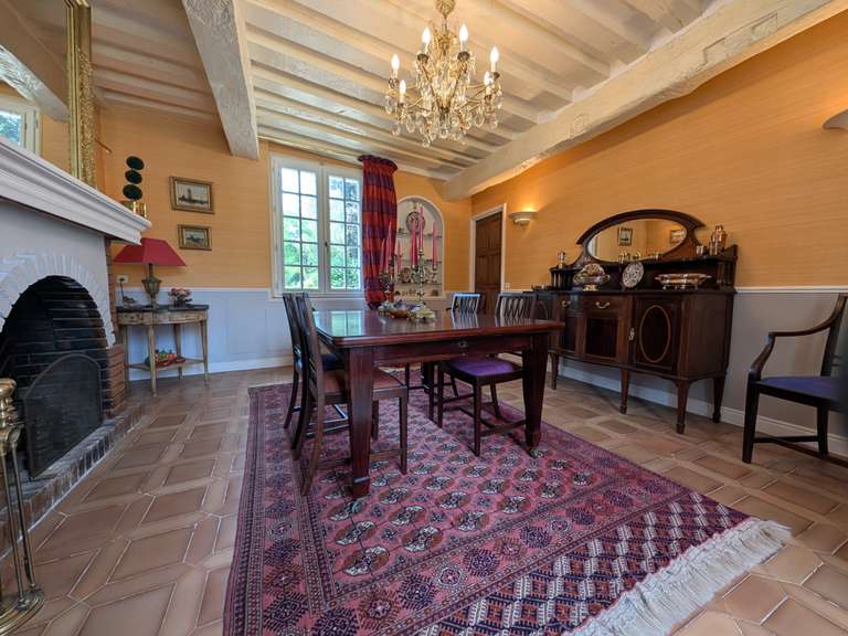 House Donnery - 5 bedrooms - 321m²