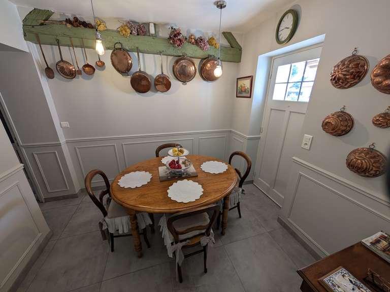 House Donnery - 5 bedrooms - 321m²