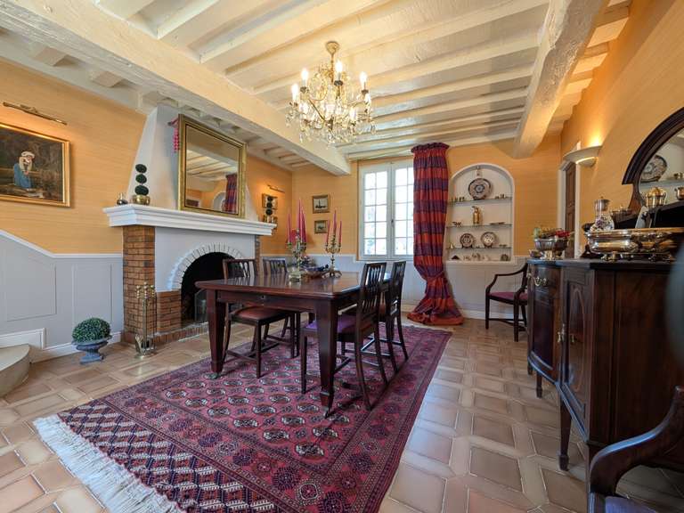 House Donnery - 5 bedrooms - 321m²