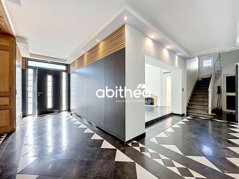 Maison Douai - 6 chambres - 331m²