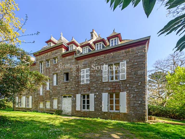 Château avec Vue sur mer Douarnenez - 14 chambres - 600m²