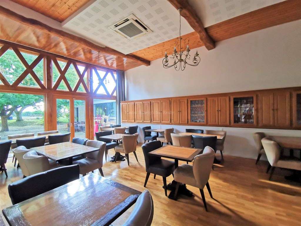 Maison Doué-la-Fontaine