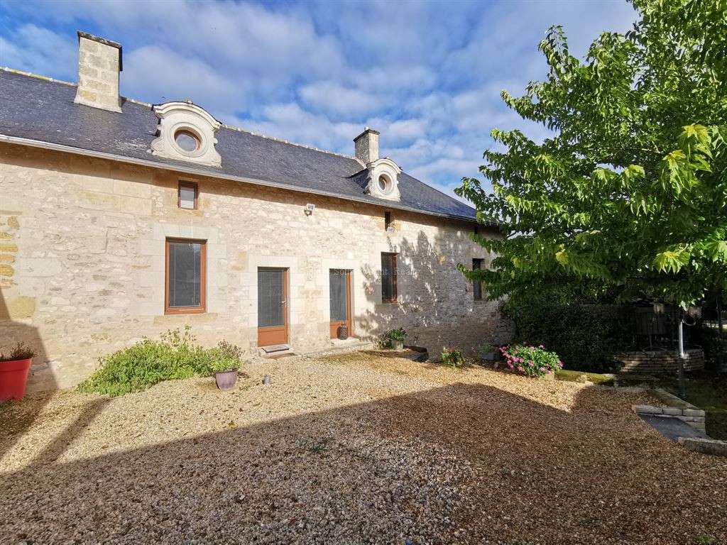 Maison Doué-la-Fontaine