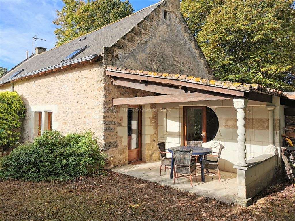 Maison Doué-la-Fontaine