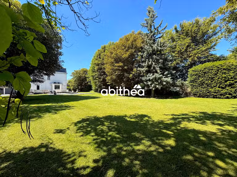 House Dourges - 7 bedrooms - 302m²