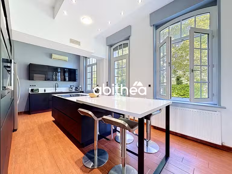 House Dourges - 7 bedrooms - 302m²