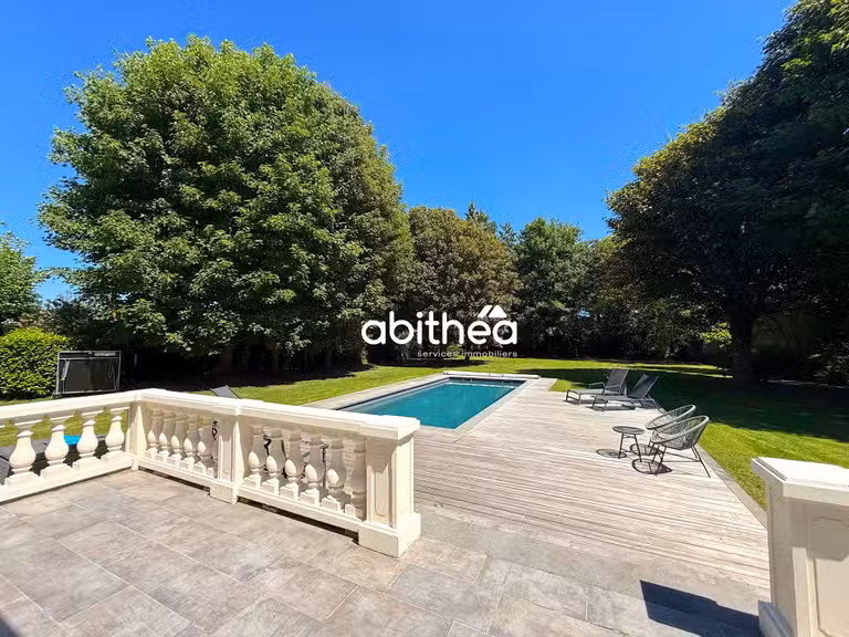 House Dourges - 7 bedrooms - 302m²
