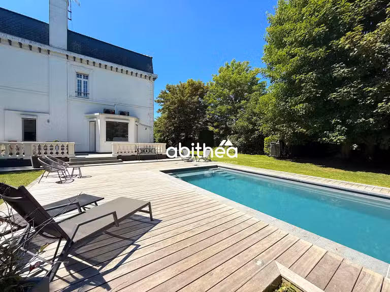 House Dourges - 7 bedrooms - 302m²