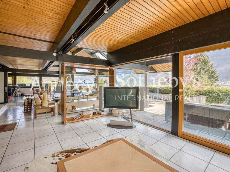Maison Doussard - 4 chambres - 235m²