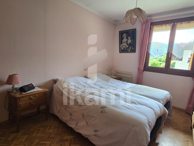 Maison Doussard - 5 chambres - 306m²