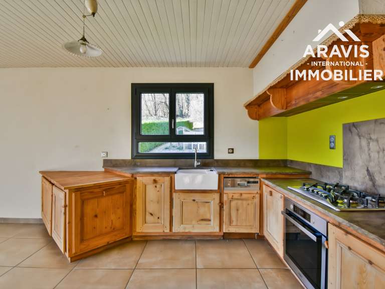 Maison Doussard - 3 chambres - 91m²