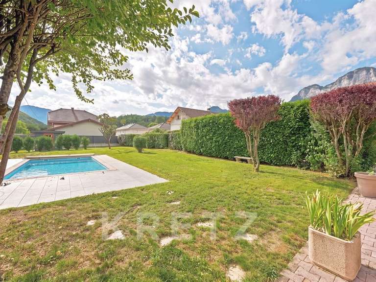 Maison Doussard - 5 chambres - 190m²