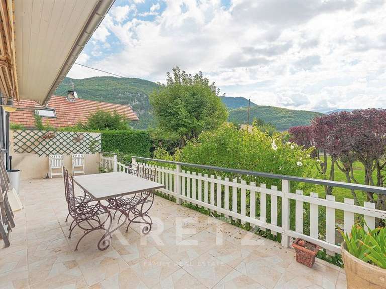 Maison Doussard - 5 chambres - 190m²