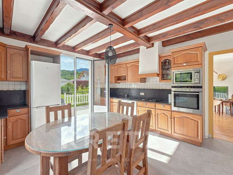 Maison Doussard - 5 chambres - 190m²
