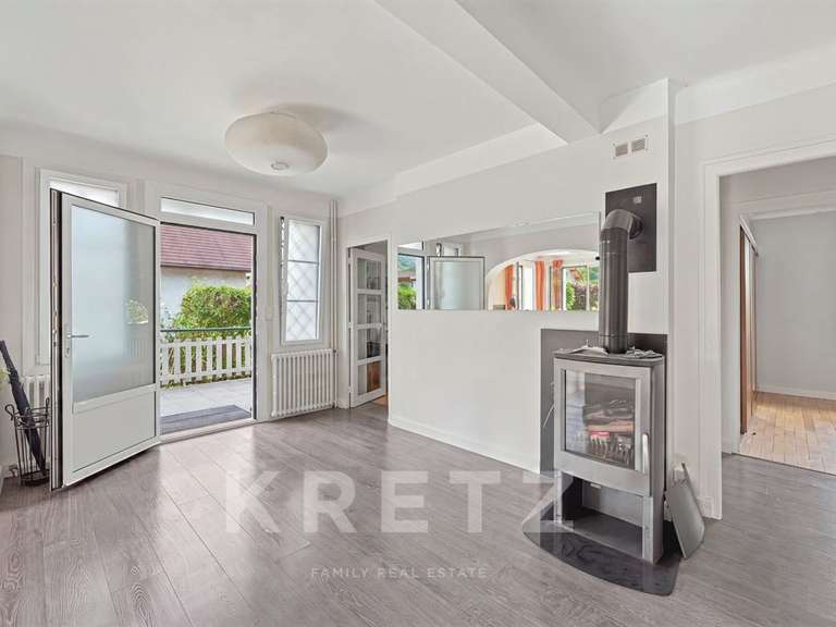 Maison Doussard - 5 chambres - 190m²