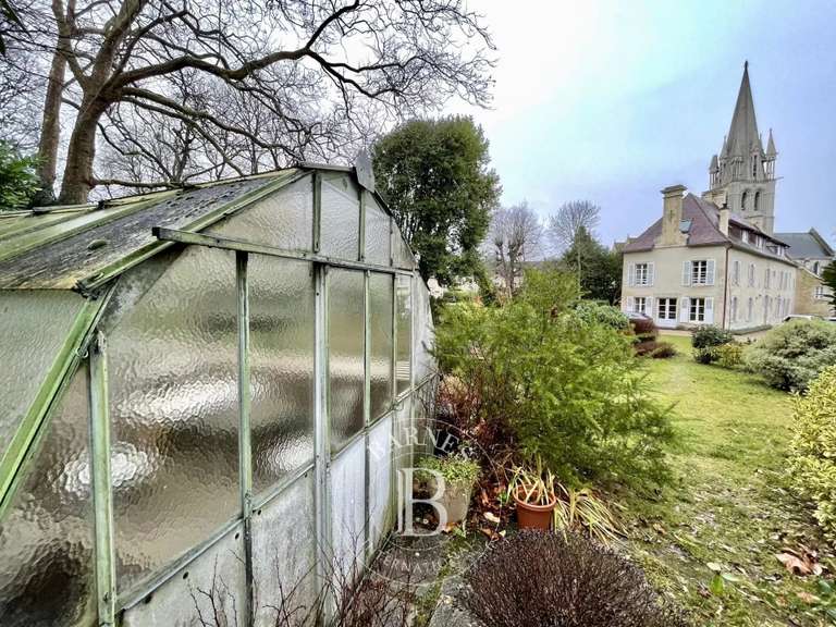 Maison Douvres-la-Délivrande - 12 chambres - 400m²