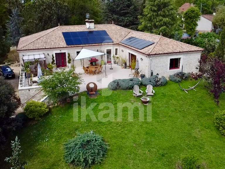 Maison Douzillac - 7 chambres - 467m²