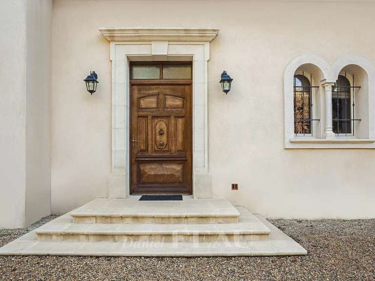 Maison Draguignan - 5 chambres - 350m²