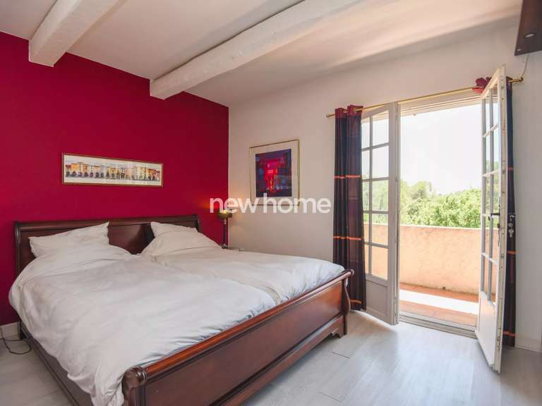 Maison Draguignan - 4 chambres - 209m²