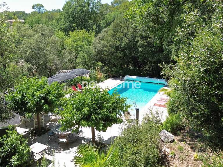 Maison Draguignan - 4 chambres - 209m²