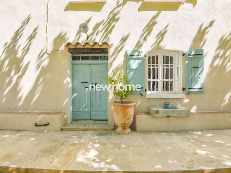 Maison Draguignan - 5 chambres - 330m²