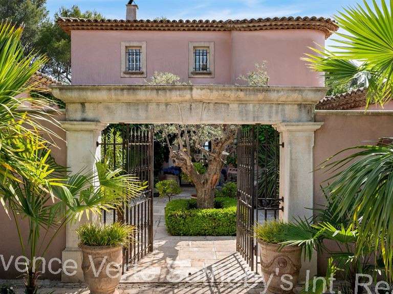 Maison Draguignan - 300m²