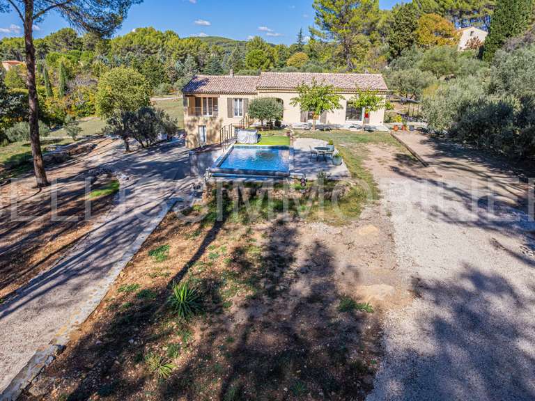Maison Draguignan - 3 chambres - 185m²