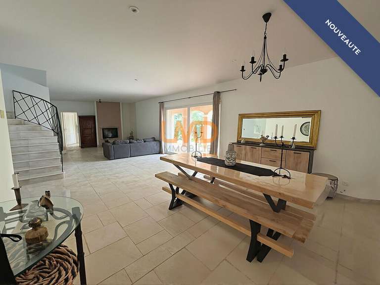 Maison Draguignan - 6 chambres - 180m²
