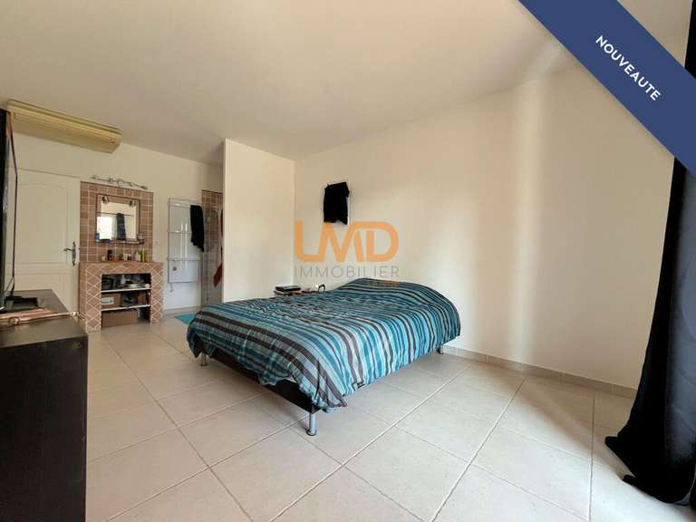 Maison Draguignan - 6 chambres - 180m²