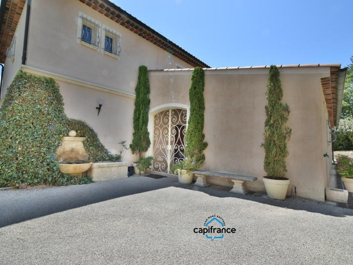 Sale Property Draguignan - 4 bedrooms