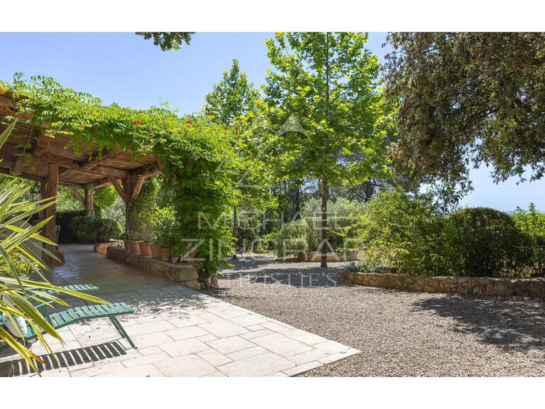 Propriété Draguignan - 375m²