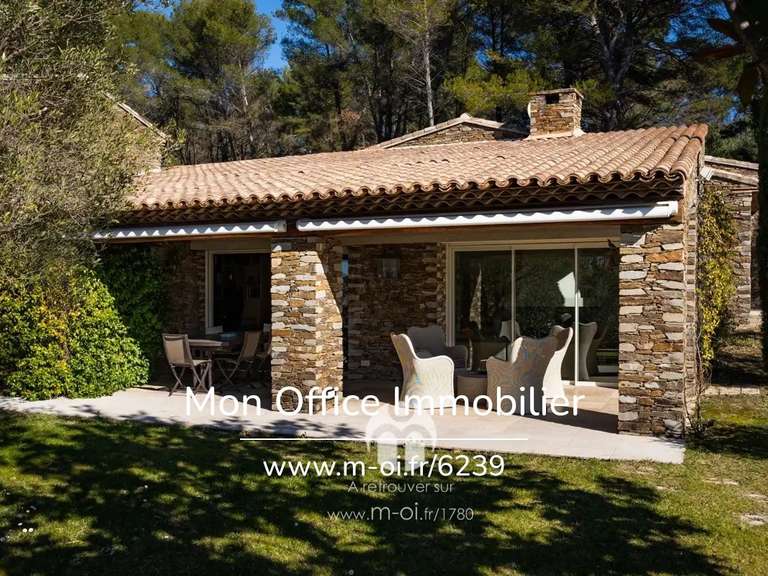 Propriété Draguignan - 4 chambres - 191m²