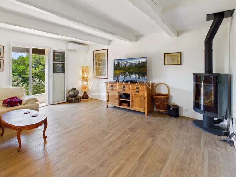 Propriété Draguignan - 6 chambres - 266m²
