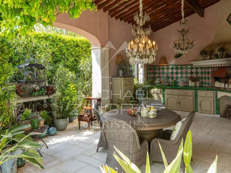 Propriété Draguignan - 3 chambres - 295m²