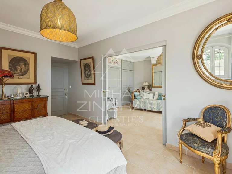 Propriété Draguignan - 3 chambres - 295m²