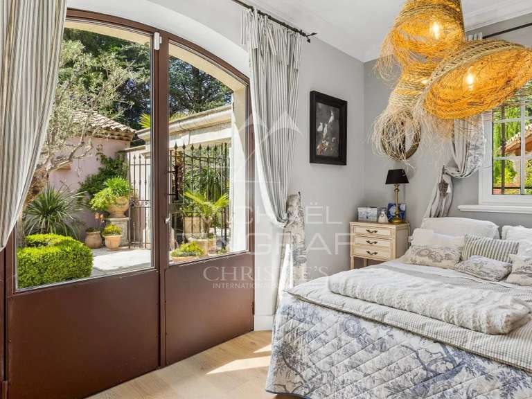Propriété Draguignan - 3 chambres - 295m²