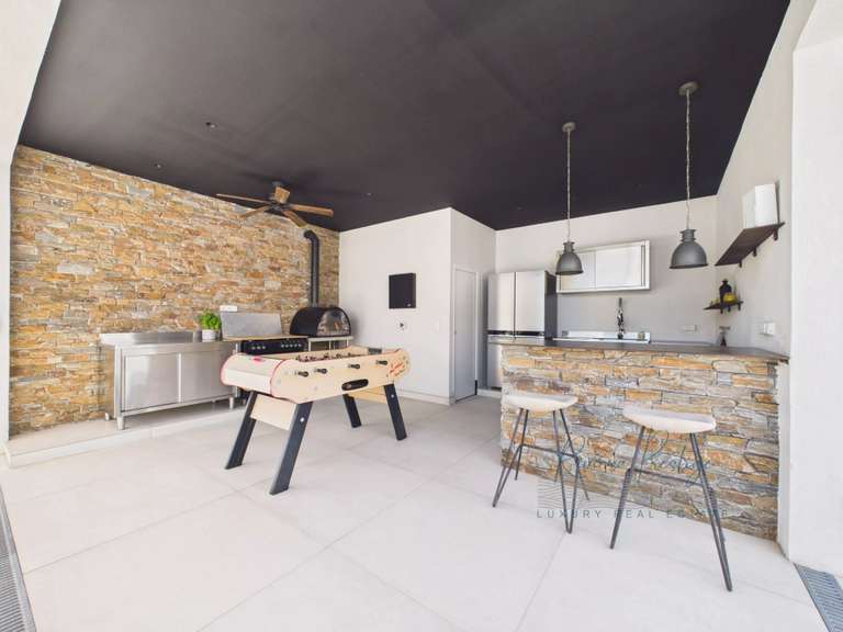 Propriété Draguignan - 4 chambres - 310m²