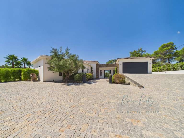 Propriété Draguignan - 4 chambres - 310m²