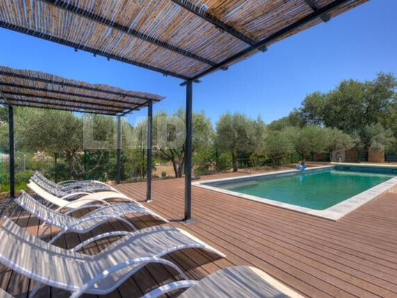 Vente Villa Draguignan - 8 chambres