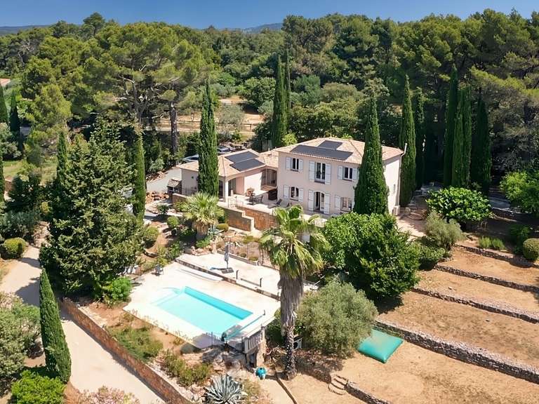 Villa Draguignan - 4 bedrooms - 157m²