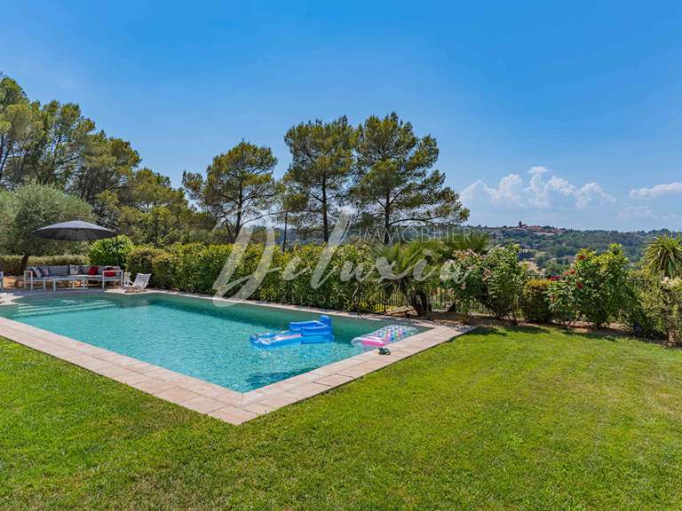 Villa Draguignan - 4 bedrooms - 180m²